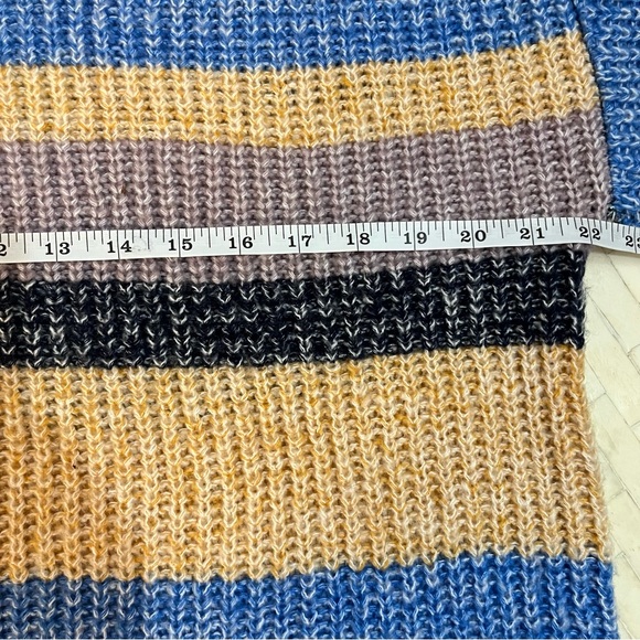 C&C California Multicolor Striped Cropped Sweater size Large - Picture 7 of 9